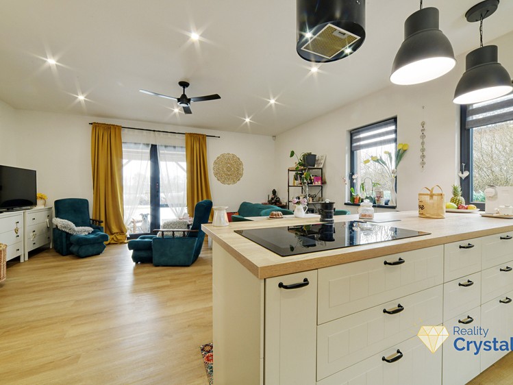 Prodej rodinného domu 110 m², pozemek 2 233 m² - foto 8