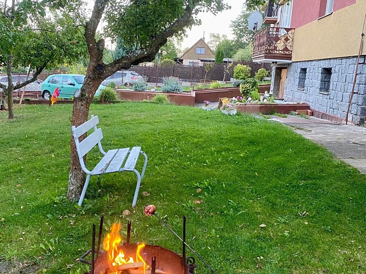 Prodej rodinného domu 200 m², pozemek 820 m² - foto 8