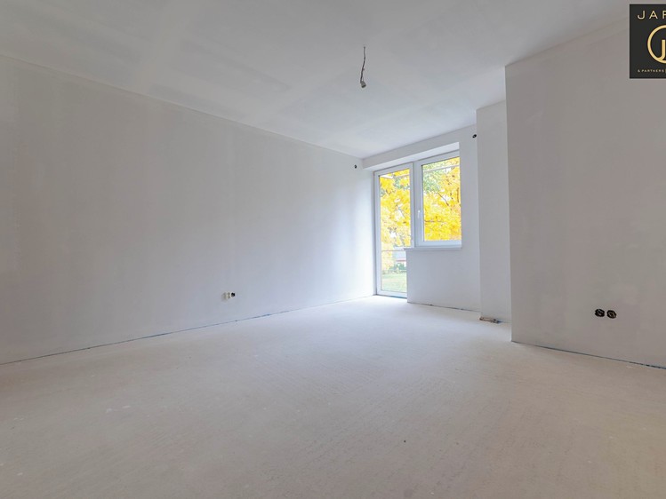 Prodej rodinného domu 187 m², pozemek 282 m² - foto 4