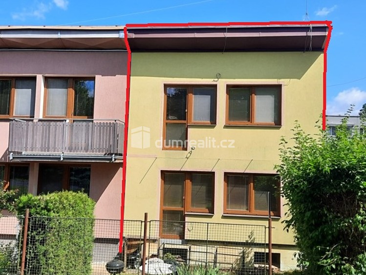 Prodej rodinného domu 120 m², pozemek 100 m² - foto 1