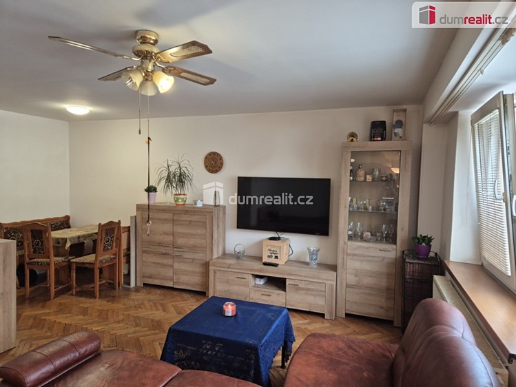 Prodej rodinného domu 120 m², pozemek 100 m² - foto 2