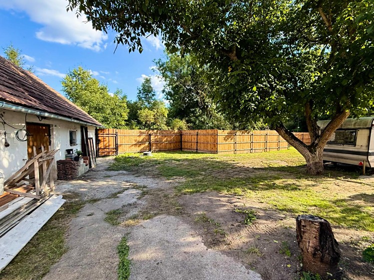 Prodej  rodinného domu 135 m², pozemek 1 059 m² - foto 3