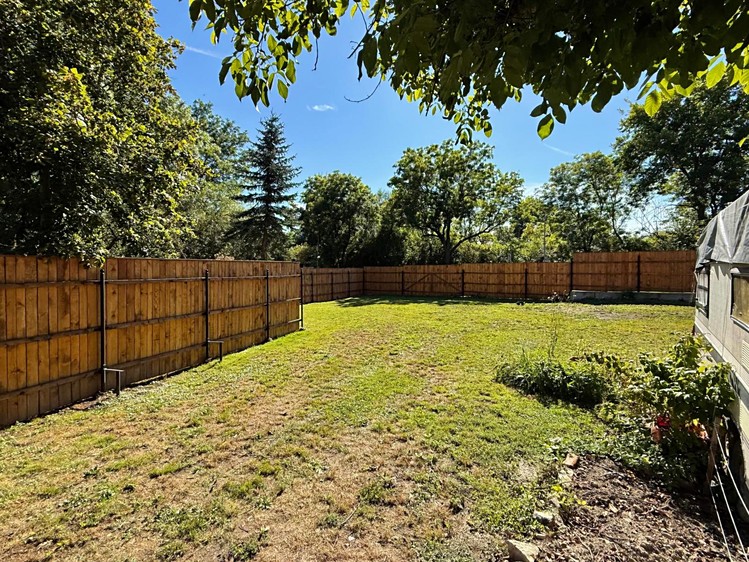 Prodej  rodinného domu 135 m², pozemek 1 059 m² - foto 6