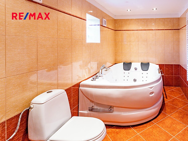 Prodej chalupy 185 m², pozemek 1 218 m² - foto 4