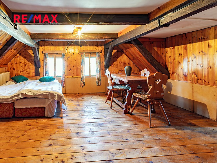 Prodej chalupy 185 m², pozemek 1 218 m² - foto 2
