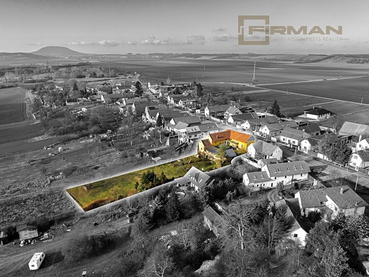Prodej rodinného domu 400 m², pozemek 1 899 m² - foto 8