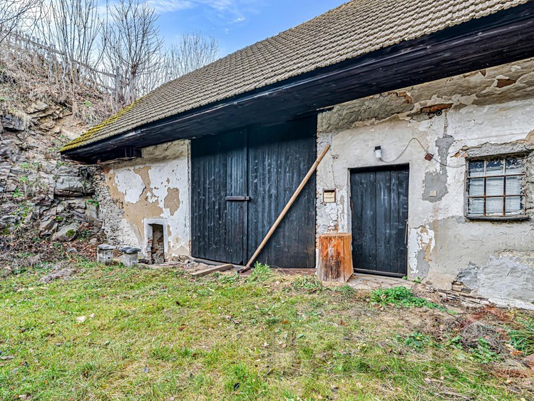 Prodej rodinného domu 564 m², pozemek 1 254 m² - foto 8