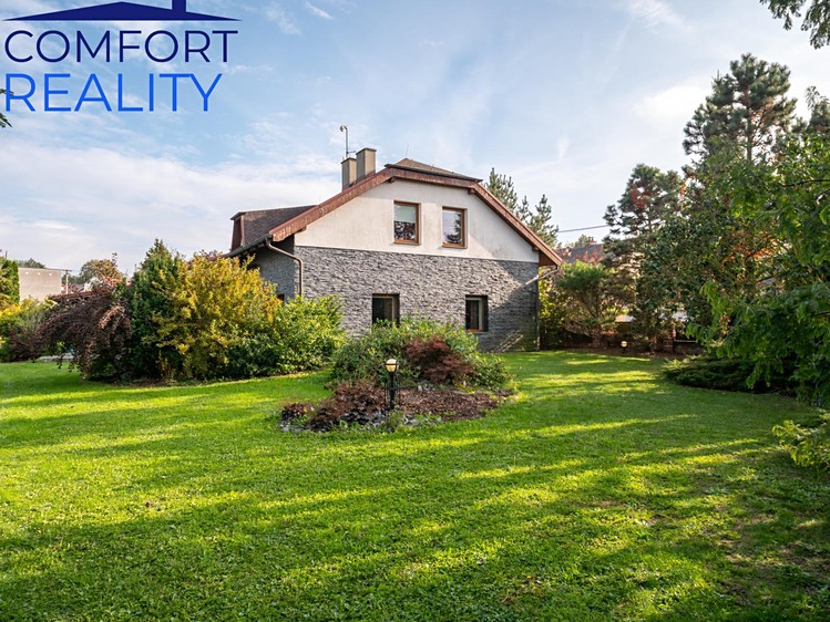 Prodej rodinného domu 300 m², pozemek 2 490 m² - foto 1