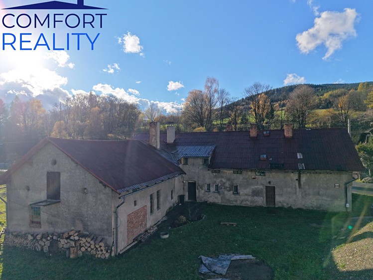 Prodej rodinného domu 686 m², pozemek 3 152 m² - foto 4