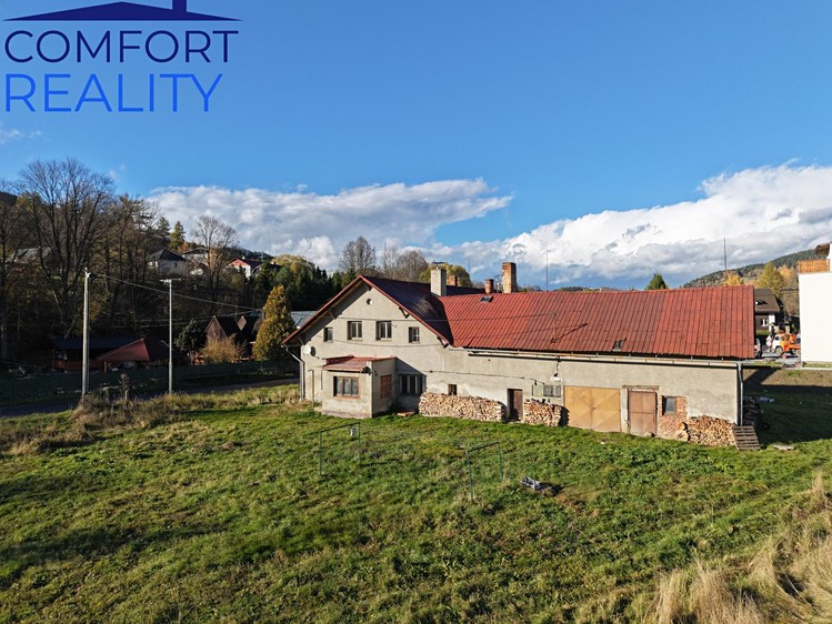 Prodej rodinného domu 686 m², pozemek 3 152 m² - foto 5
