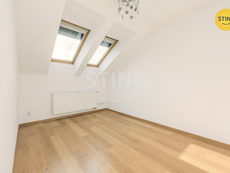 Prodej rodinného domu 148 m², pozemek 235 m² - foto 8