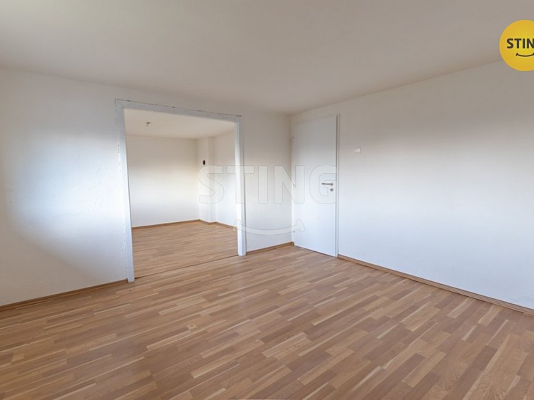 Prodej rodinného domu 110 m², pozemek 680 m² - foto 4