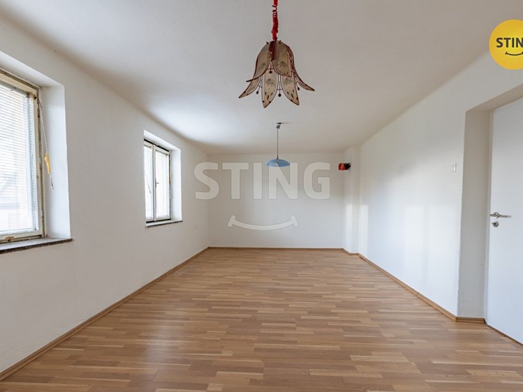 Prodej rodinného domu 110 m², pozemek 680 m² - foto 7