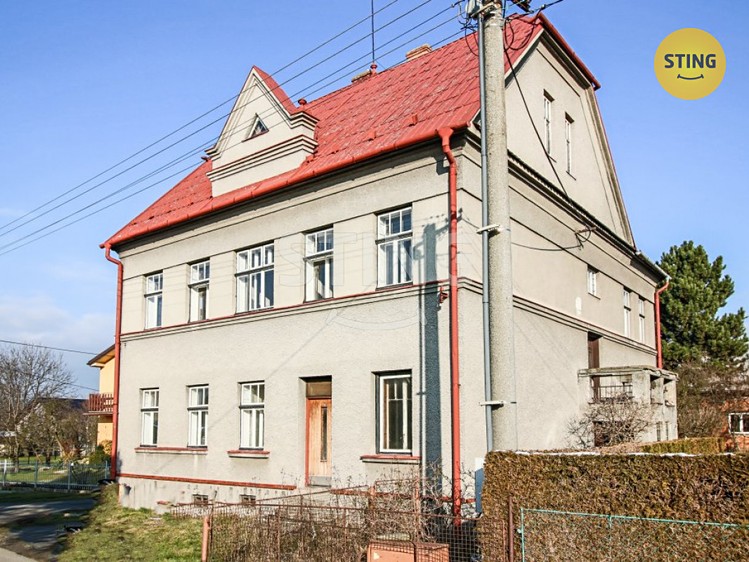 Prodej rodinného domu 600 m², pozemek 647 m² - foto 2