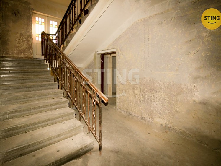Prodej rodinného domu 600 m², pozemek 647 m² - foto 7