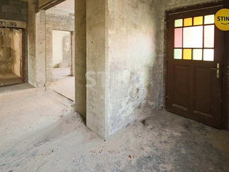Prodej rodinného domu 600 m², pozemek 647 m² - foto 6