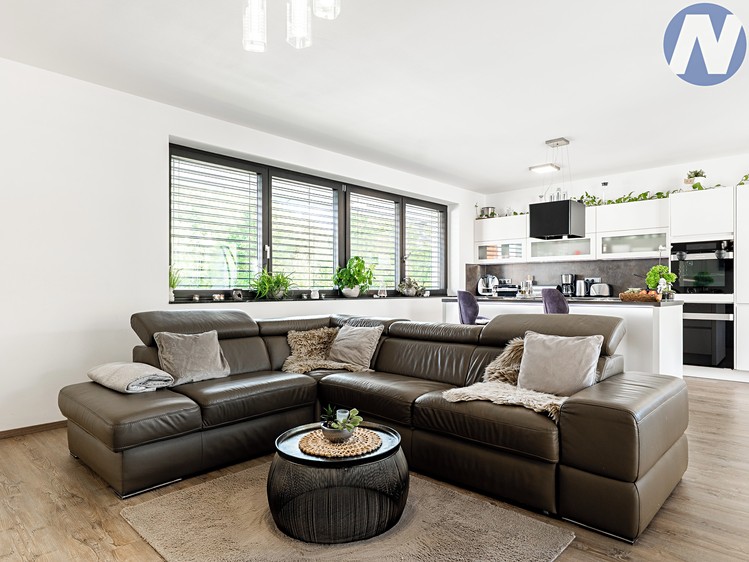 Prodej rodinného domu 134 m², pozemek 1 546 m² - foto 8