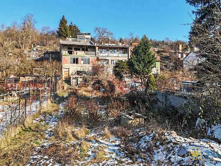 Prodej rodinného domu 470 m², pozemek 687 m² - foto 2