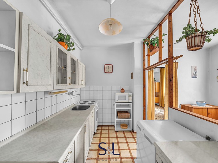 Prodej rodinného domu 105 m², pozemek 889 m² - foto 5