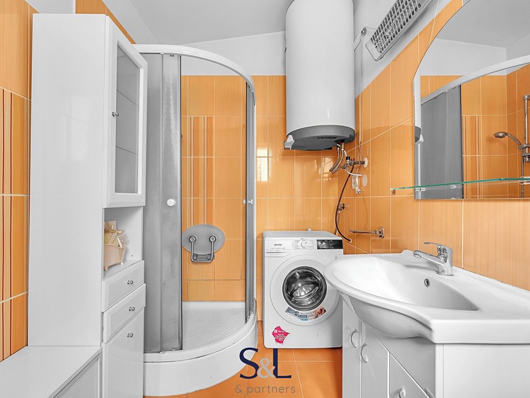 Prodej rodinného domu 105 m², pozemek 889 m² - foto 6