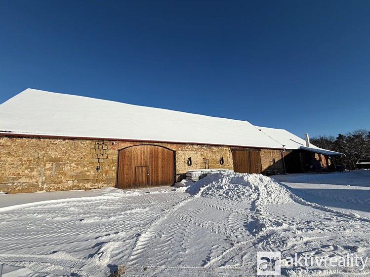 Prodej zemědělské usedlosti 283 m², pozemek 9 289 m² - foto 6
