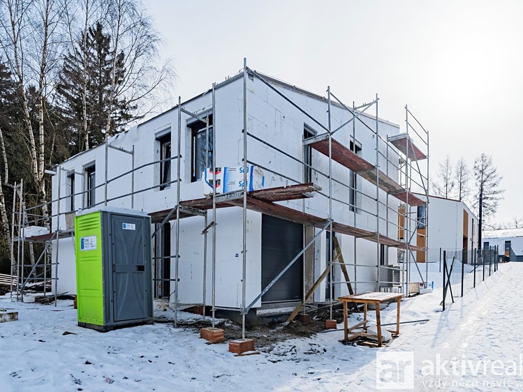 Prodej rodinného domu 145 m², pozemek 676 m² - foto 6