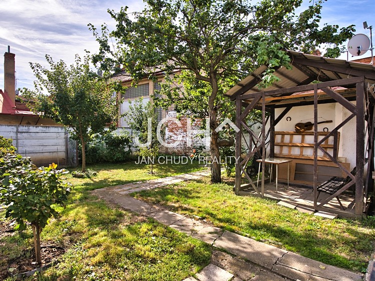 Prodej rodinného domu 84 m², pozemek 203 m² - foto 8