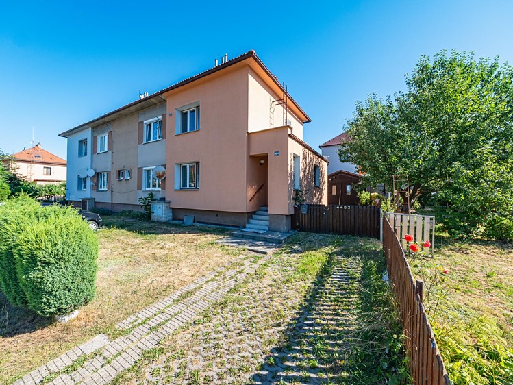 Prodej rodinného domu 75 m², pozemek 270 m² - foto 1