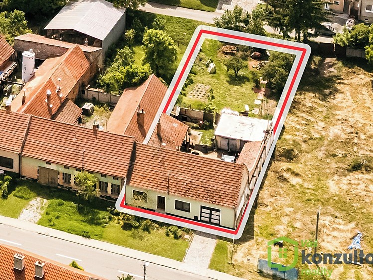Prodej rodinného domu 111 m², pozemek 867 m² - foto 3