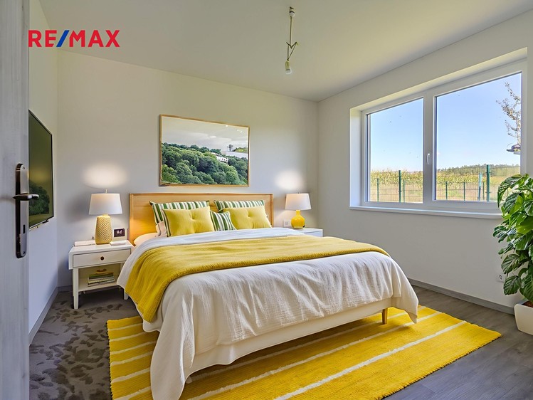 Prodej  rodinného domu 146 m², pozemek 865 m² - foto 4