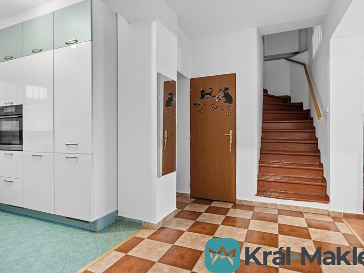 Prodej rodinného domu 115 m², pozemek 228 m² - foto 6