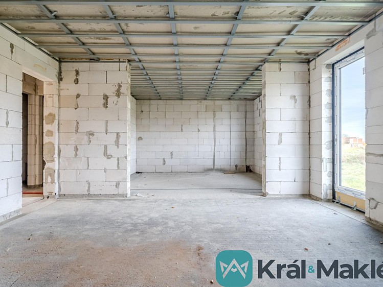 Prodej rodinného domu 145 m², pozemek 304 m² - foto 8