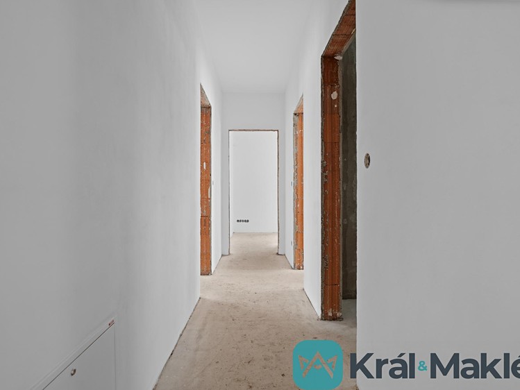 Prodej rodinného domu 164 m², pozemek 1 108 m² - foto 8