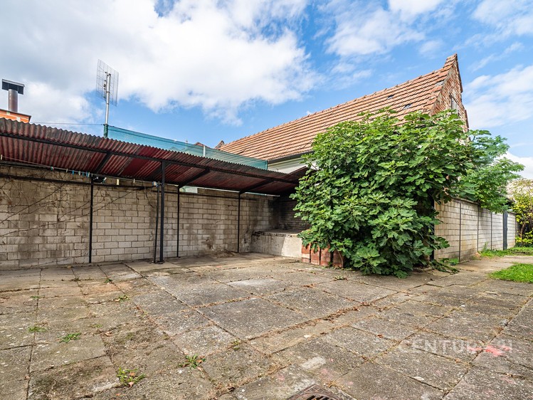 Prodej rodinného domu 199 m², pozemek 830 m² - foto 8