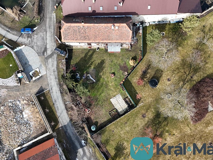 Prodej rodinného domu 167 m², pozemek 803 m² - foto 2