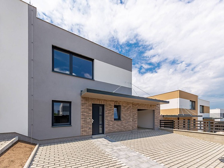 Prodej rodinného domu 126 m², pozemek 503 m² - foto 3