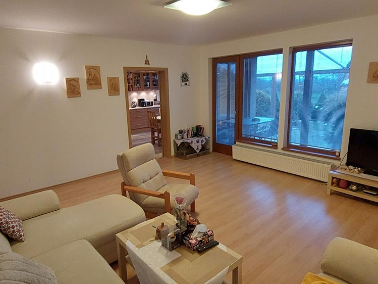 Prodej rodinného domu 114 m², pozemek 2 020 m² - foto 2