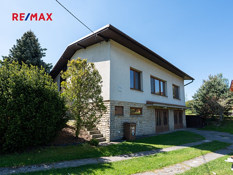 Prodej rodinného domu 149 m², pozemek 1 358 m² - foto 5