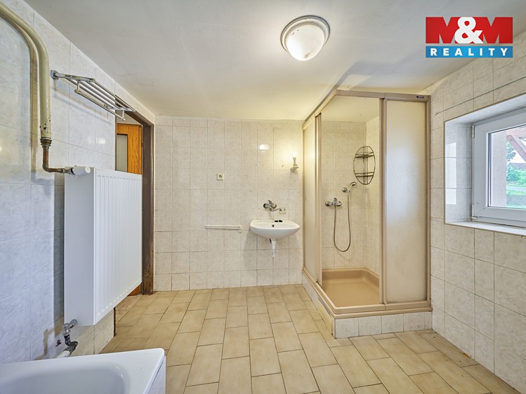 Prodej rodinného domu 185 m², pozemek 769 m² - foto 7
