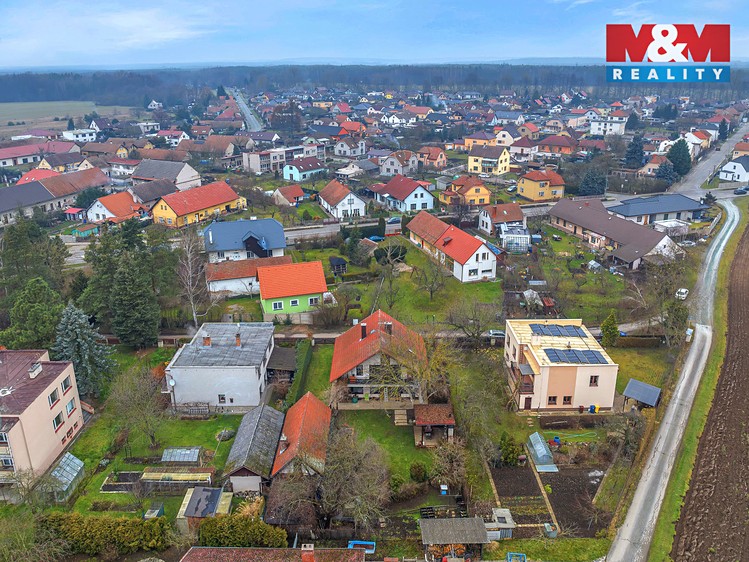 Prodej rodinného domu 155 m², pozemek 646 m² - foto 8