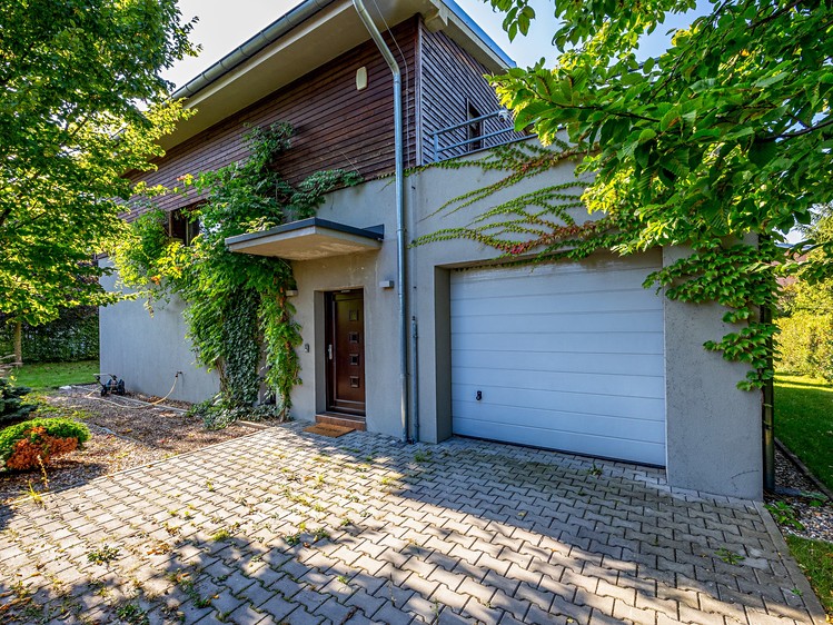 Prodej rodinného domu 159 m², pozemek 751 m² - foto 4