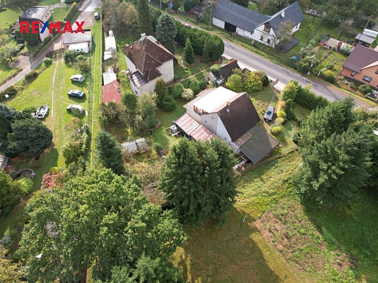 Prodej rodinného domu 84 m², pozemek 1 097 m² - foto 2