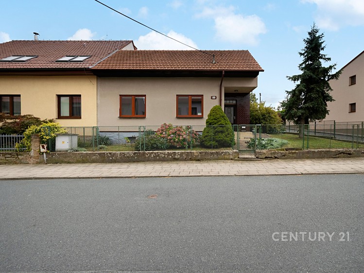 Prodej  rodinného domu 151 m², pozemek 588 m² - foto 3