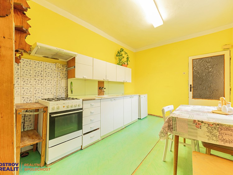 Prodej zemědělské usedlosti 380 m², pozemek 3 209 m² - foto 4
