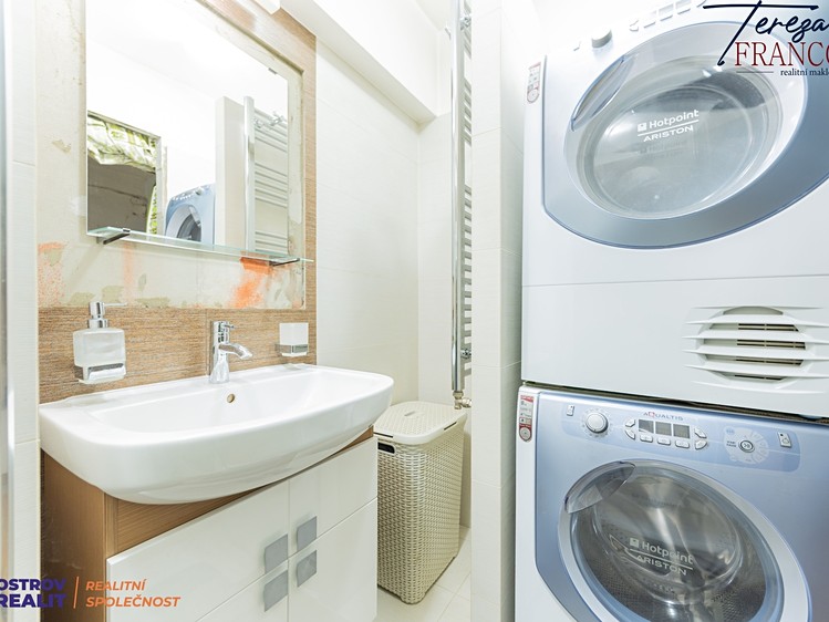 Prodej rodinného domu 71 m², pozemek 712 m² - foto 5