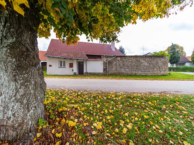 Prodej rodinného domu 80 m², pozemek 219 m² - foto 4