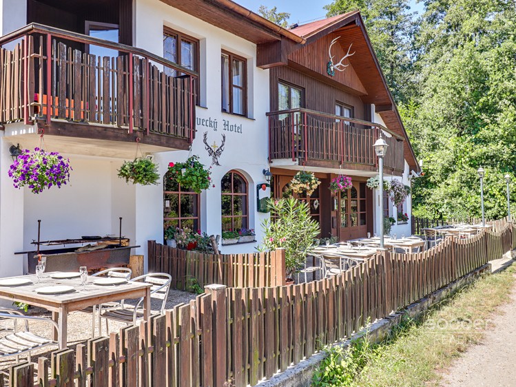 Prodej chalupy 1 150 m², pozemek 2 217 m² - foto 3