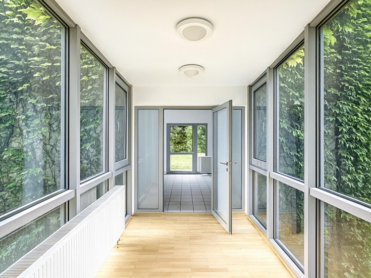 Prodej vily 986 m², pozemek 1 955 m² - foto 8