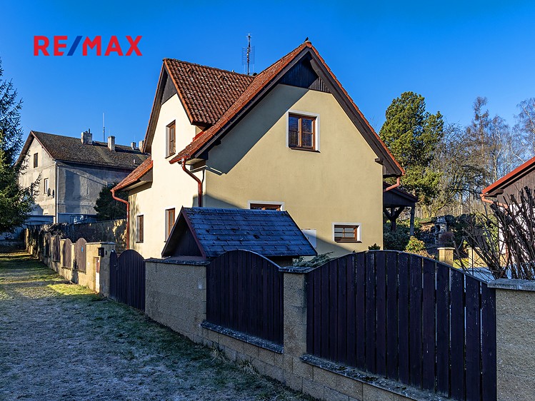 Prodej rodinného domu 122 m², pozemek 900 m² - foto 5