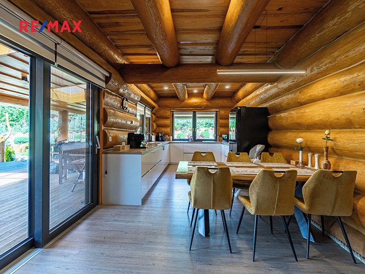 Prodej  rodinného domu 297 m², pozemek 8 569 m² - foto 8